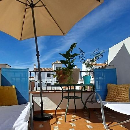 Tipica Casa En Frigiliana Con Patio Y Terraza Apartment Exterior foto