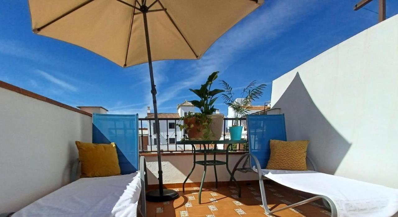 Tipica Casa En Frigiliana Con Patio Y Terraza Apartment Exterior foto
